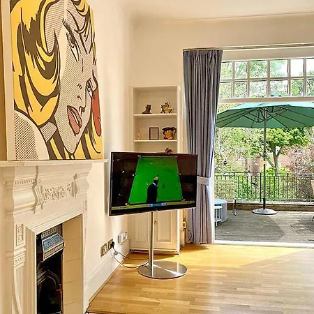 Amazing Holidays Home With A Terrace Londres Exterior foto